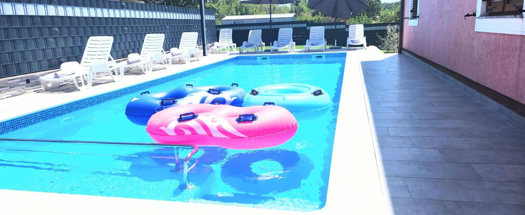 Apartmani Radmila Nova Vas  ภายนอก รูปภาพ