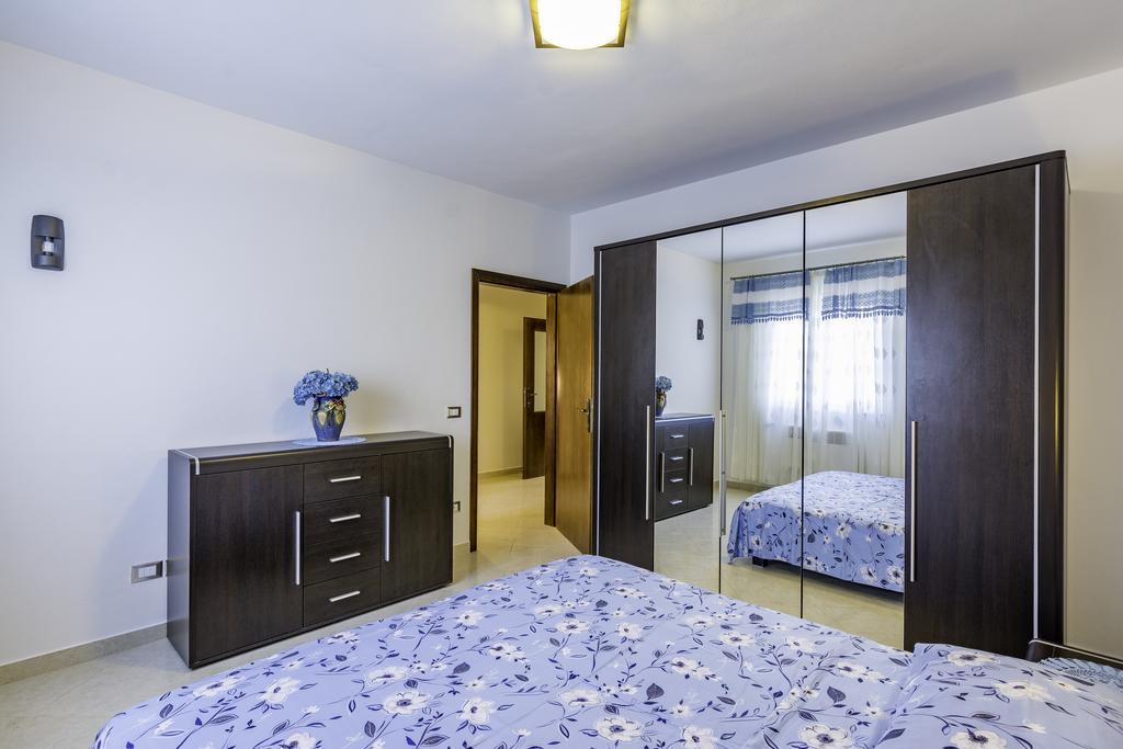 Apartmani Radmila Nova Vas  ภายนอก รูปภาพ